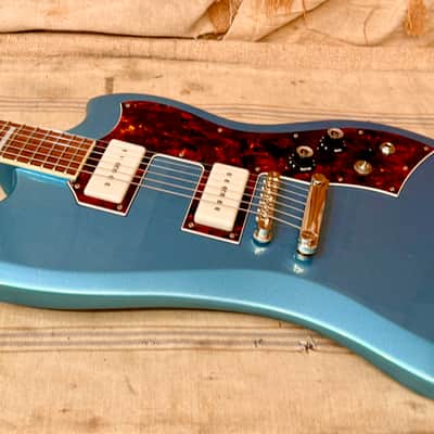 Guild Newark St Collection S-200 Thunderbird 2017 - Blue image 15