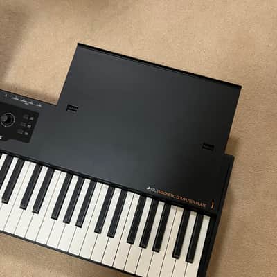 Studiologic Music stand and computer plate image 4