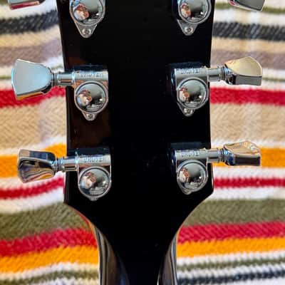Gibson Les Paul Classic Custom 2011 - Ebony image 5