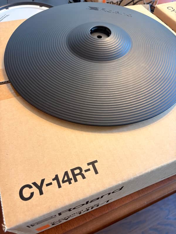 Roland CY-14-R-T V-Cymbal 14" Crash Pad image 1