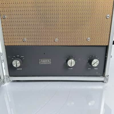 Vintage Ampex 2012 Speaker/Tube Amp Combo image 8