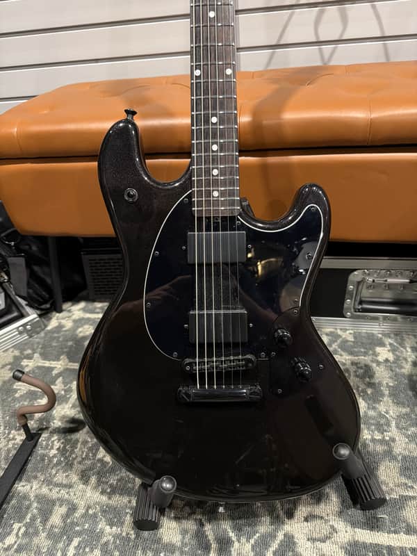 Ernie Ball Music Man StingRay HT with Ebony Fretboard 2022 - 2024 - Midnight Rider image 1