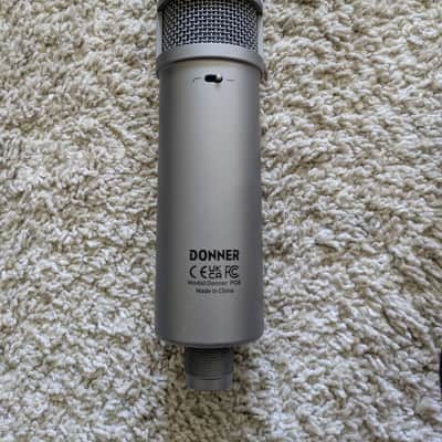 Mixed Lot of 3 cheap microphones image 3