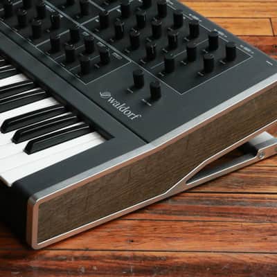 Waldorf Quantum 61-Key Hybrid Synthesizer image 7