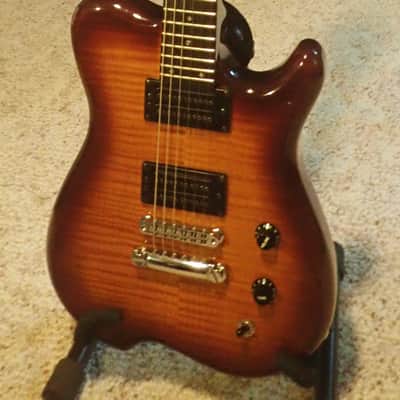 Carvin Holdsworth HF2 2005 -  Sunburst on Flamed Maple image 2
