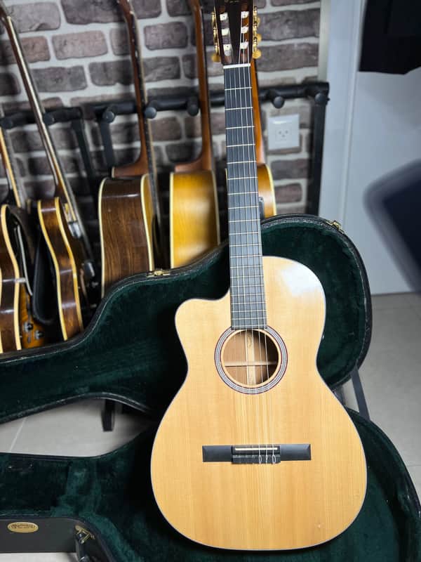 Martin 000C12-16E Nylon String - Left-Handed 2018 - Natural Gloss Top, Satin Back/Sides image 1