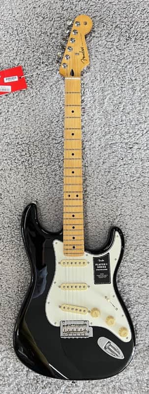 Mint Fender Player II Stratocaster guitar, Maple Fingerboard, Black Finish - MIM image 1