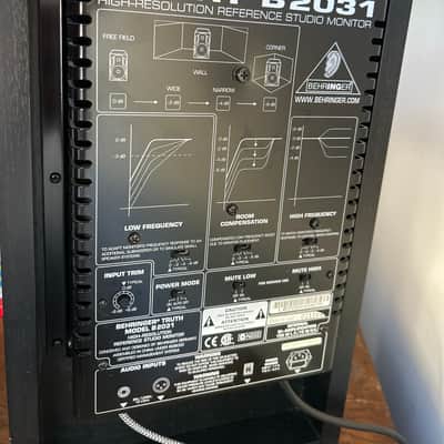 Behringer Truth B2031 8.75" Powered Studio Monitor 2004 - Present - Black image 2
