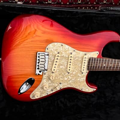 NOS 2006 Fender Stratocaster American Deluxe Ash 60th Anniversary image 2