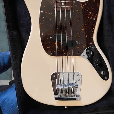 Fender Mustang Bass 2000's - Olyimpic White image 2