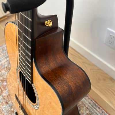 Martin 000C12-16E Nylon Cutaway Acoustic-Electric Guitar Natural image 8
