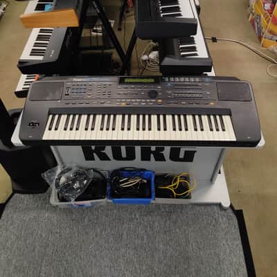 Roland E70 image 1