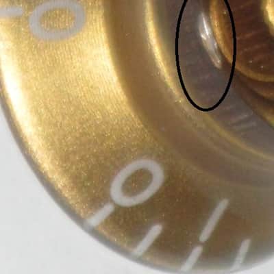 TWO very lightly used genuine Gibson Gold TOP HAT Knobs (ONLY 2 of the 4 knobs from PRHK-020 set are for sale) TOP Edge of ONE OF THE KNOBS has two very short very light nick image 18