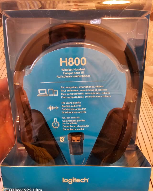 Logitech H800 Wireless Headset in Original Packaging image 1
