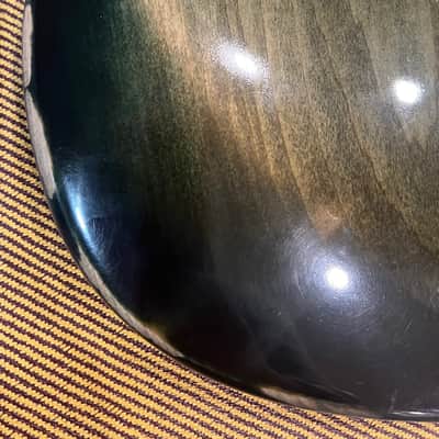 Wanderkauven Electric guitar - Transparent green burst finish with visible wood grain image 14