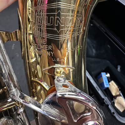 Bundy Alto Saxophone / 1268978 image 15