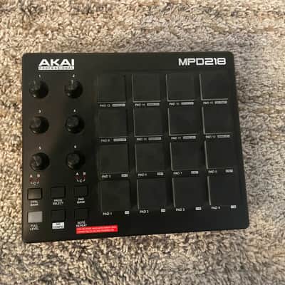 Akai MPD218 Drum Pad Controller | Reverb Canada