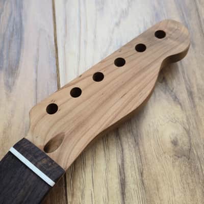Telecaster Compatible Roasted Maple & Rosewood Neck – 22 Fret, Unfinished image 7