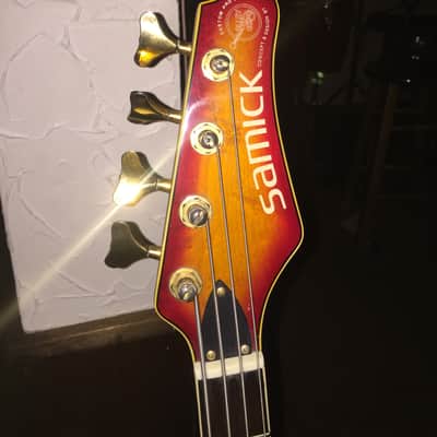 Samick Valley Arts Pro bass mid 90's Cherryburst image 3
