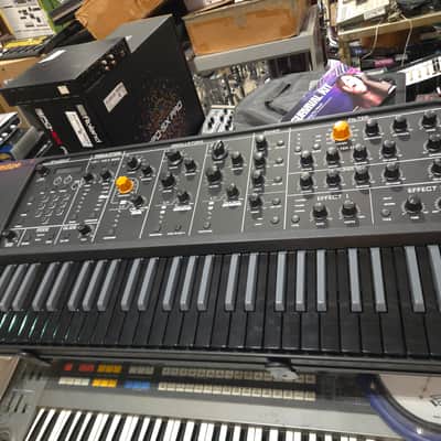 Studiologic Sledge 2.0 Polyphonic Virtual Analog Synthesizer 2010s - Black - Local Pickup Only