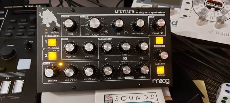 Moog Minitaur image 1