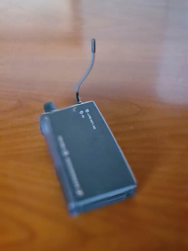 Sennheiser 🎧 Sennheiser EK 300 IEM Stereo Bodypack Receiver | In-Ear Monitor | 786–822 MHz image 1
