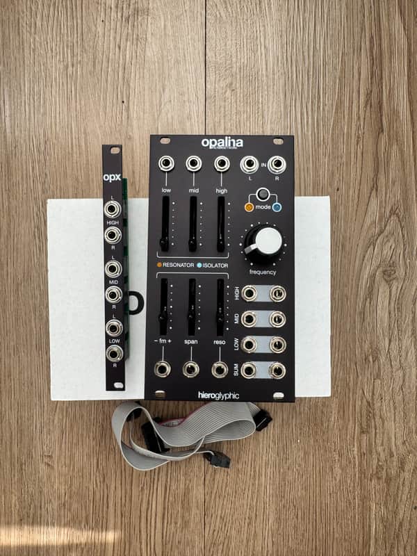 Hieroglyphic Opalina Stereo Filter Network 2026 - Black image 1