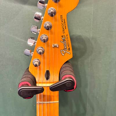 Fender 60th Anniversary Limited Standard Stratocaster with Maple Fretboard 2006 - Blizzard Pearl image 6