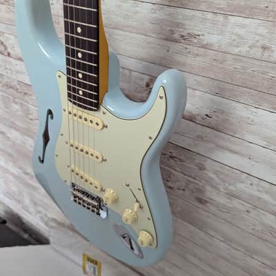 Used Fender American Professional II Stratocaster Thinline image 4