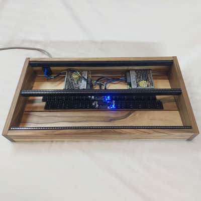 6U / 104hp Eurorack case EVA-slim • Walnut • Powered image 3