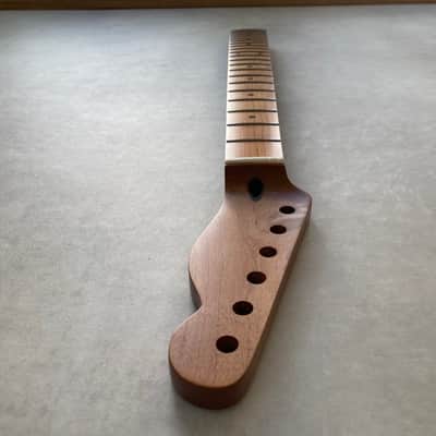 Roasted Maple Telecaster neck - Nitro Satin - SS Frets - Bone nut image 5