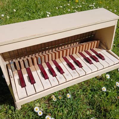 chromatic toy piano 25 keys Michelsonne Paris wooden hammers - MINT CONDITION - sound family : celesta mustel musical saw martenot Wurlitzer ... image 2