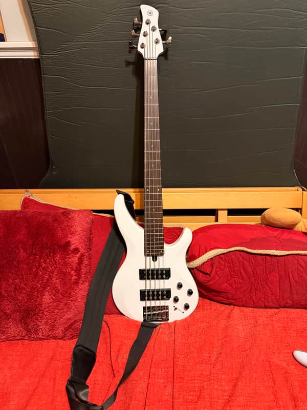 Yamaha TRBX305
