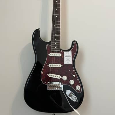 Fender MIJ Hybrid II Stratocaster image 2
