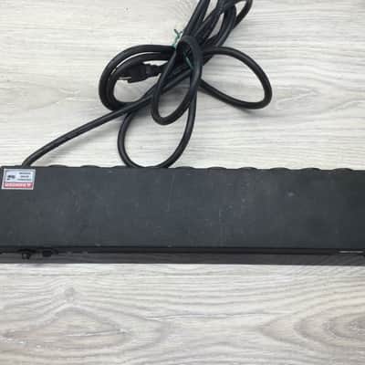 Geist 15 Amp 10 Plug Rack Mount Power Strip image 3