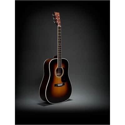Martin  D-35 Standard Dreadnought Acoustic Guitar  2024 - Sunburst image 1