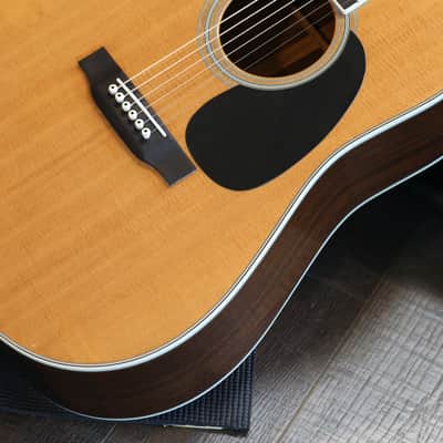 2010 Martin D-35 Dreadnought Acoustic Guitar Natural + OHSC image 6