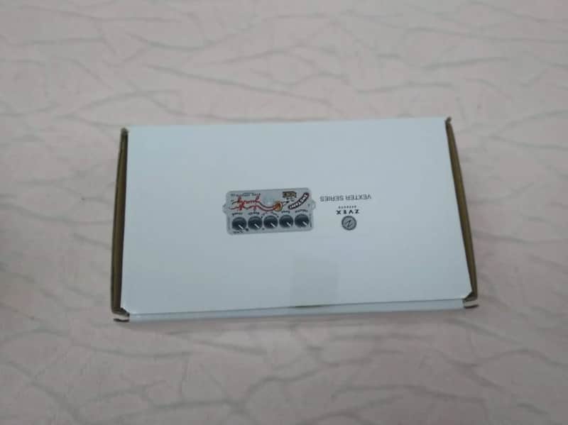 Zvex Vexter Series Instant Lo-Fi Junky Modulation/Chorus/Vibrato Guitar Effects Pedal image 1