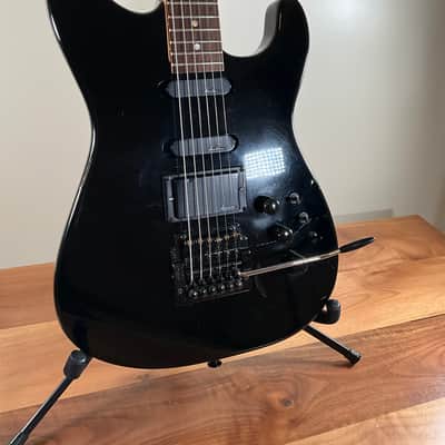 Charvel Model 4 HSS with Rosewood Fretboard 1986 - 1989 - Black image 1