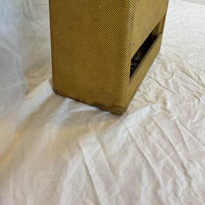 Fender Champ 5F1 Narrow Panel 5-Watt 1x8" Guitar Combo 1963 image 8