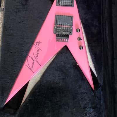 Jackson USA Vinnie Vincent Vee 1988 Pink OHSC image 2