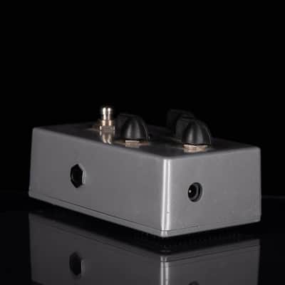 Used Lovepedal 200lbs of Fuzz Pedal - 2 image 4