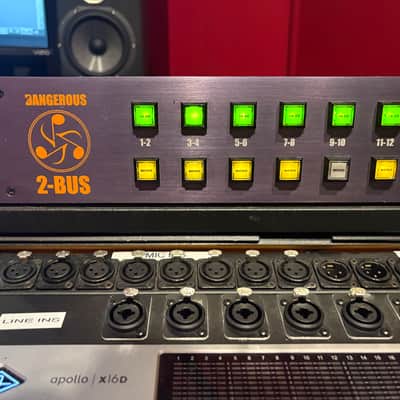 Dangerous Music 2-BUS 16-Channel Analog Summing Box 2001 - 2015 - Purple image 5
