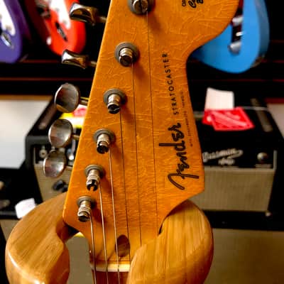 Fender Eric Johnson Stratocaster with Maple Fretboard 2005 - Present - White Blonde image 2