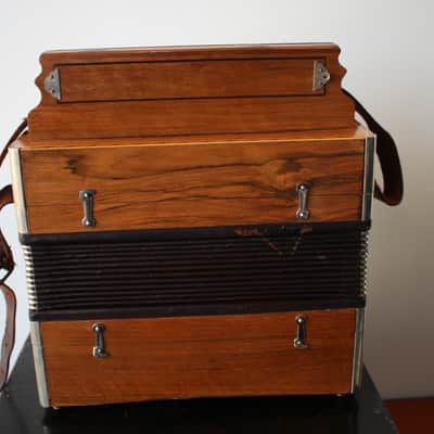 Rare 1920's Antonín Hlaváček Praha Heligonka Button Accordion image 13