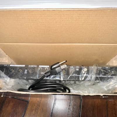 Behringer Ultracurve Pro DEQ2496 24-Bit Mastering Processor 2010s - Standard image 13
