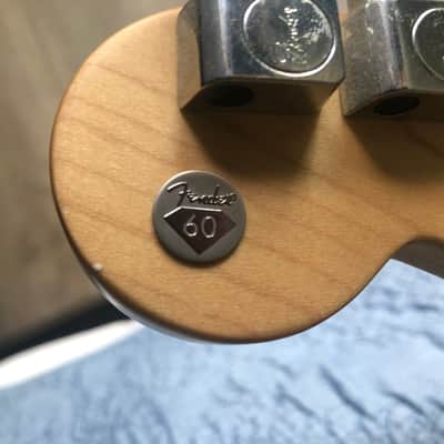 Immagine Fender Stratocaster Standard 2006 - Sunburst - 2