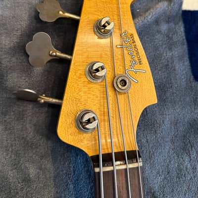 Fender Custom Shop 1959 Precision Bass Journeyman Relic Lake Placid Blue image 11