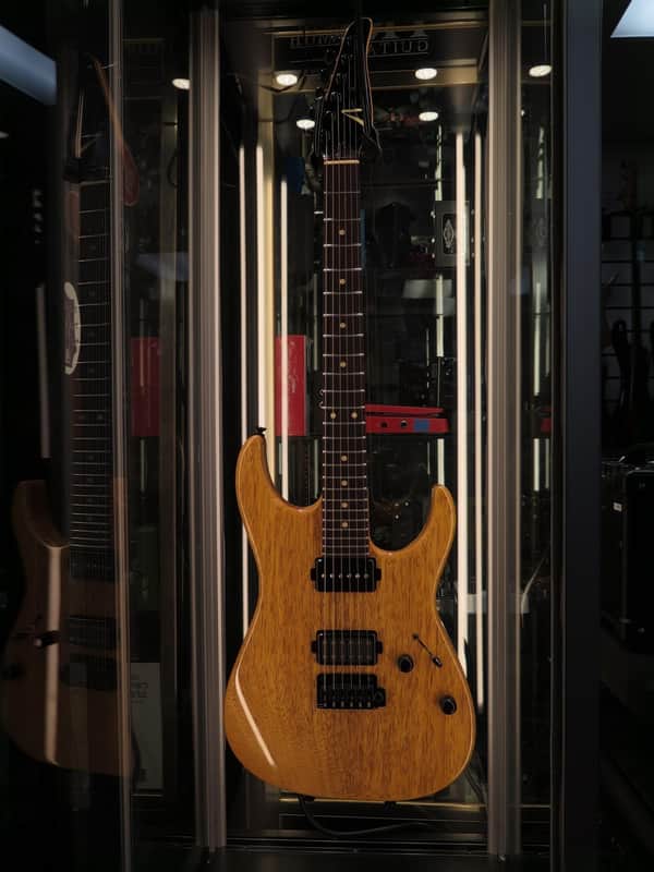 Tom Anderson Arc Angel Player Limba - Tinted Natural image 1