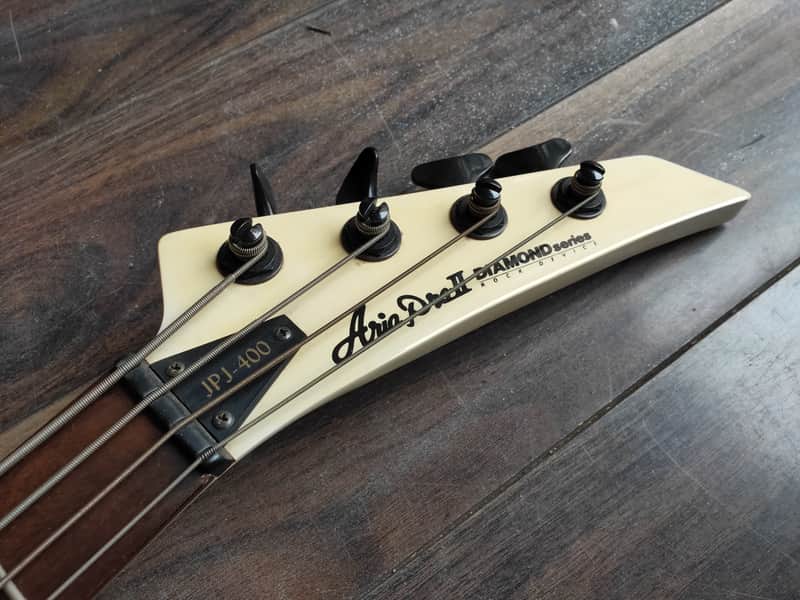 1980's Aria Pro II Diamond Series JPJ-400 Bass Guitar (White) | Reverb